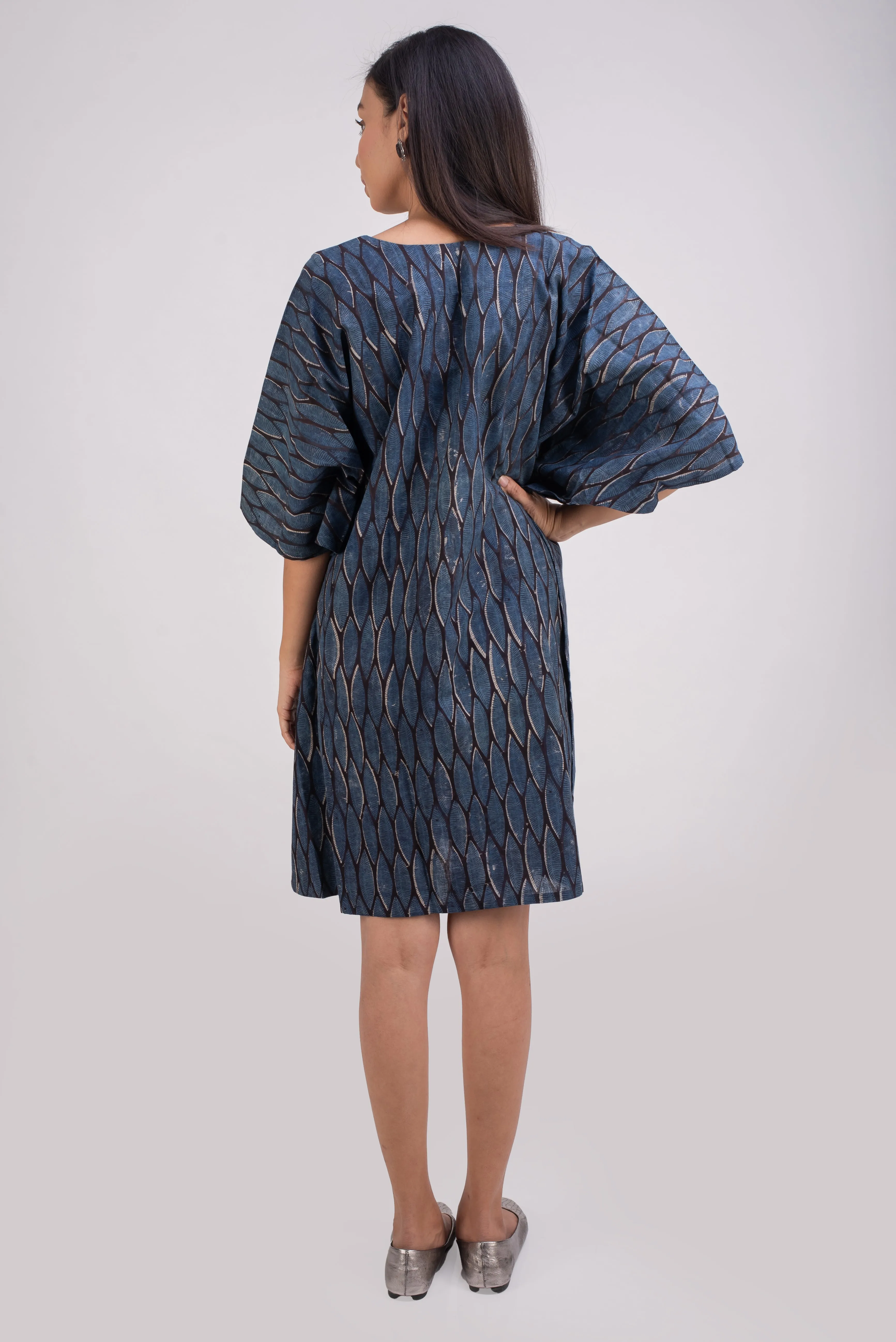 510-109  Whitelotus "Sony" kaftan knee length Women's Dress