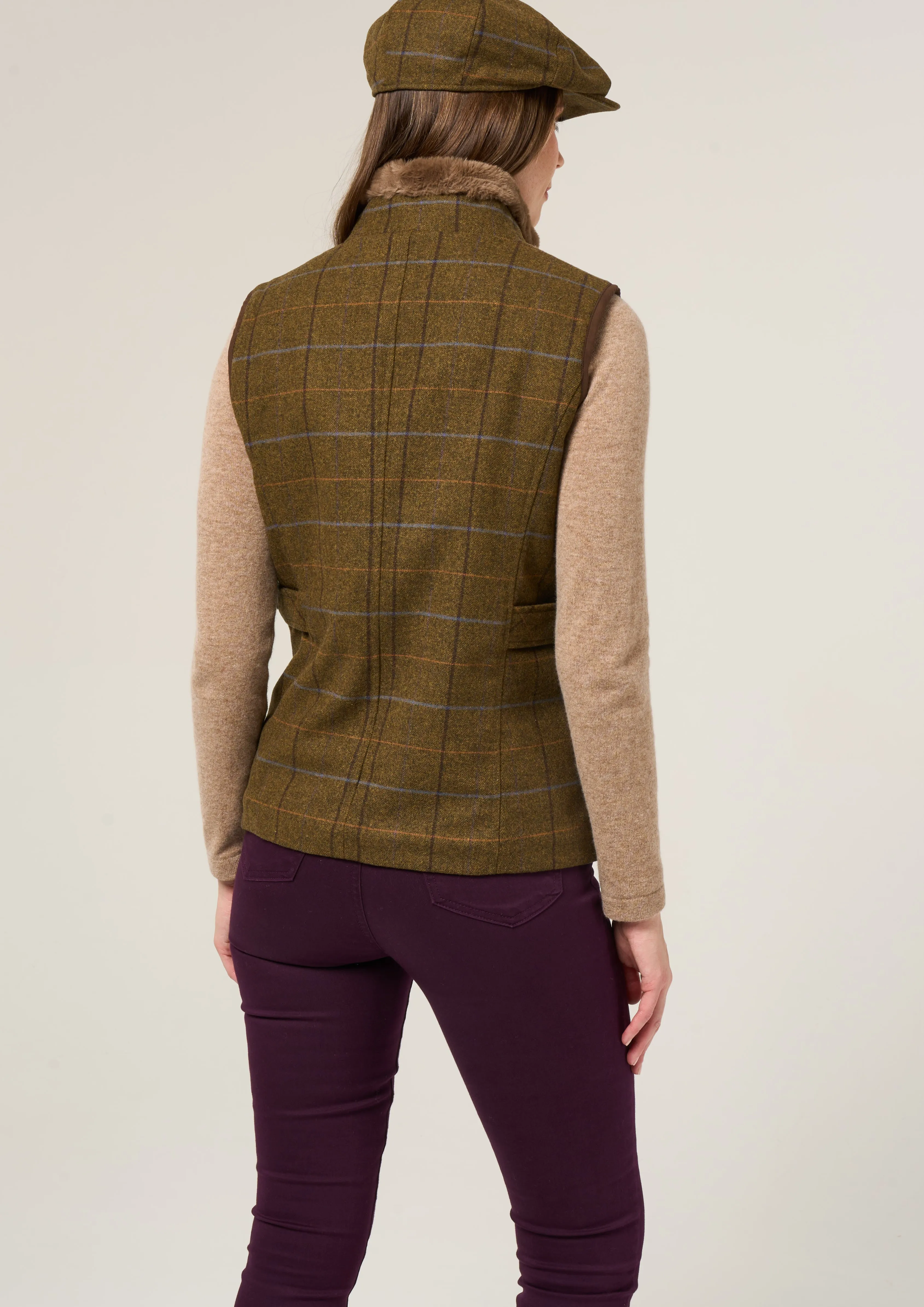 Combrook Ladies Tweed Gilet In Hazel - Regular Fit