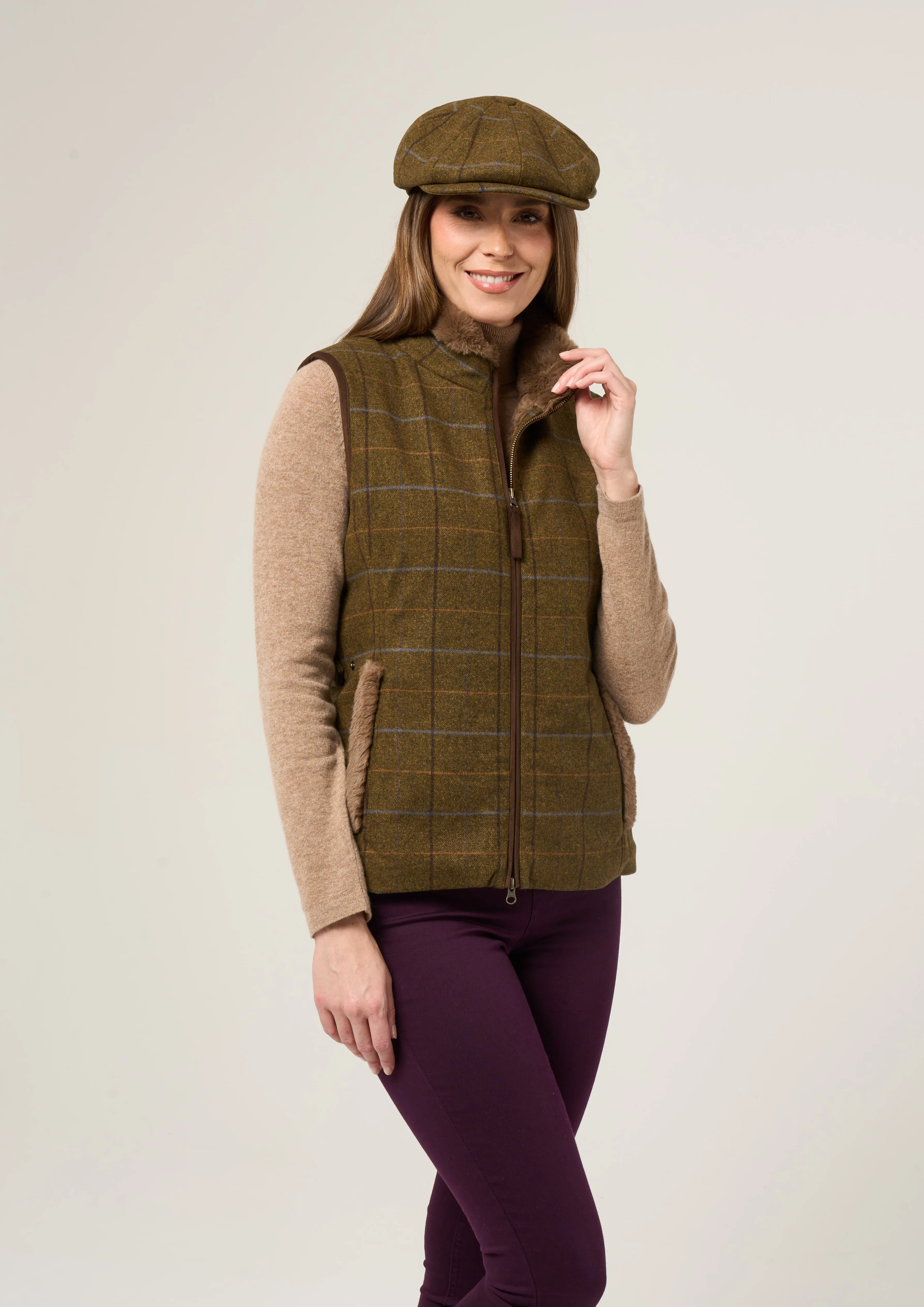 Combrook Ladies Tweed Gilet In Hazel - Regular Fit