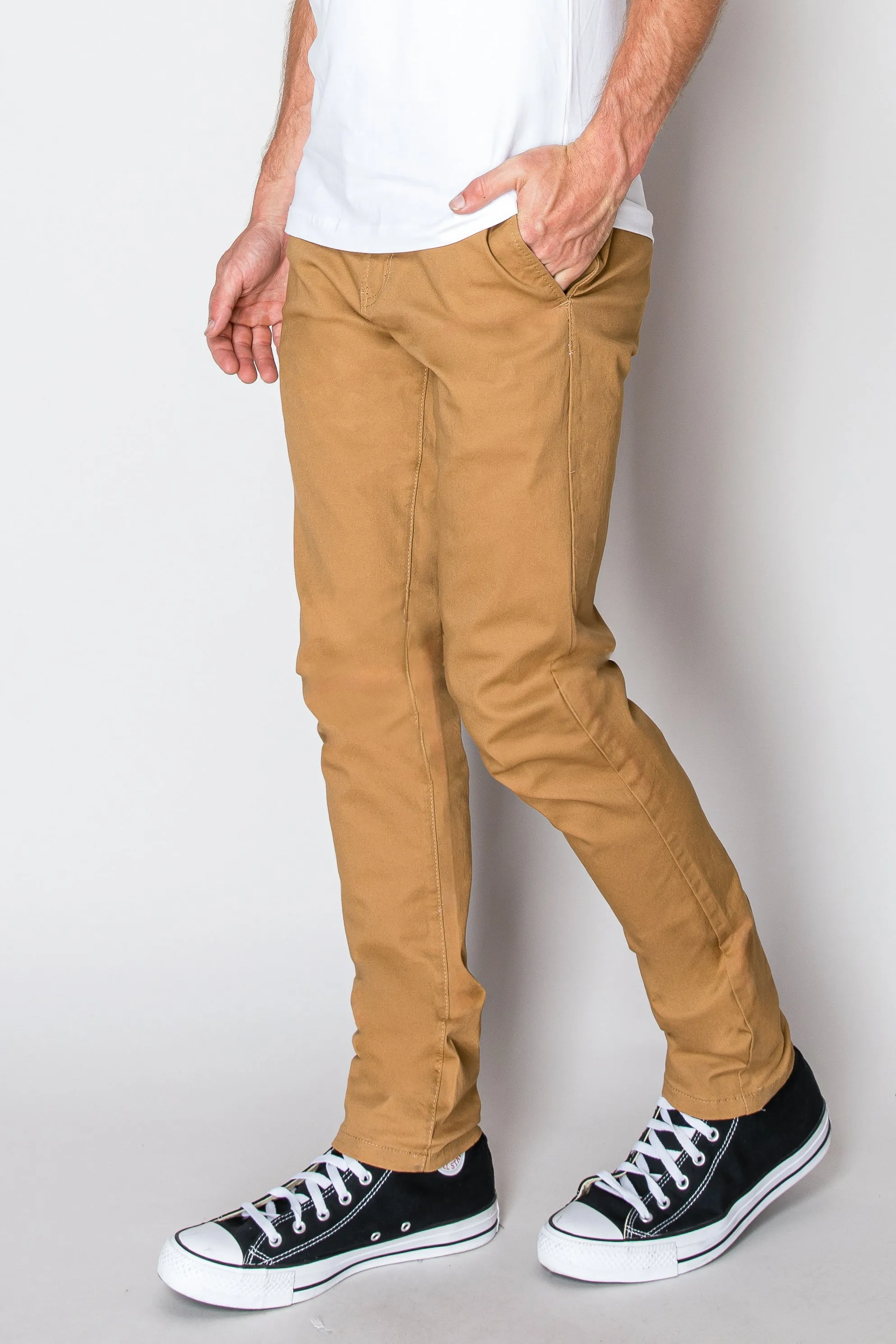 Essential Chino Pants