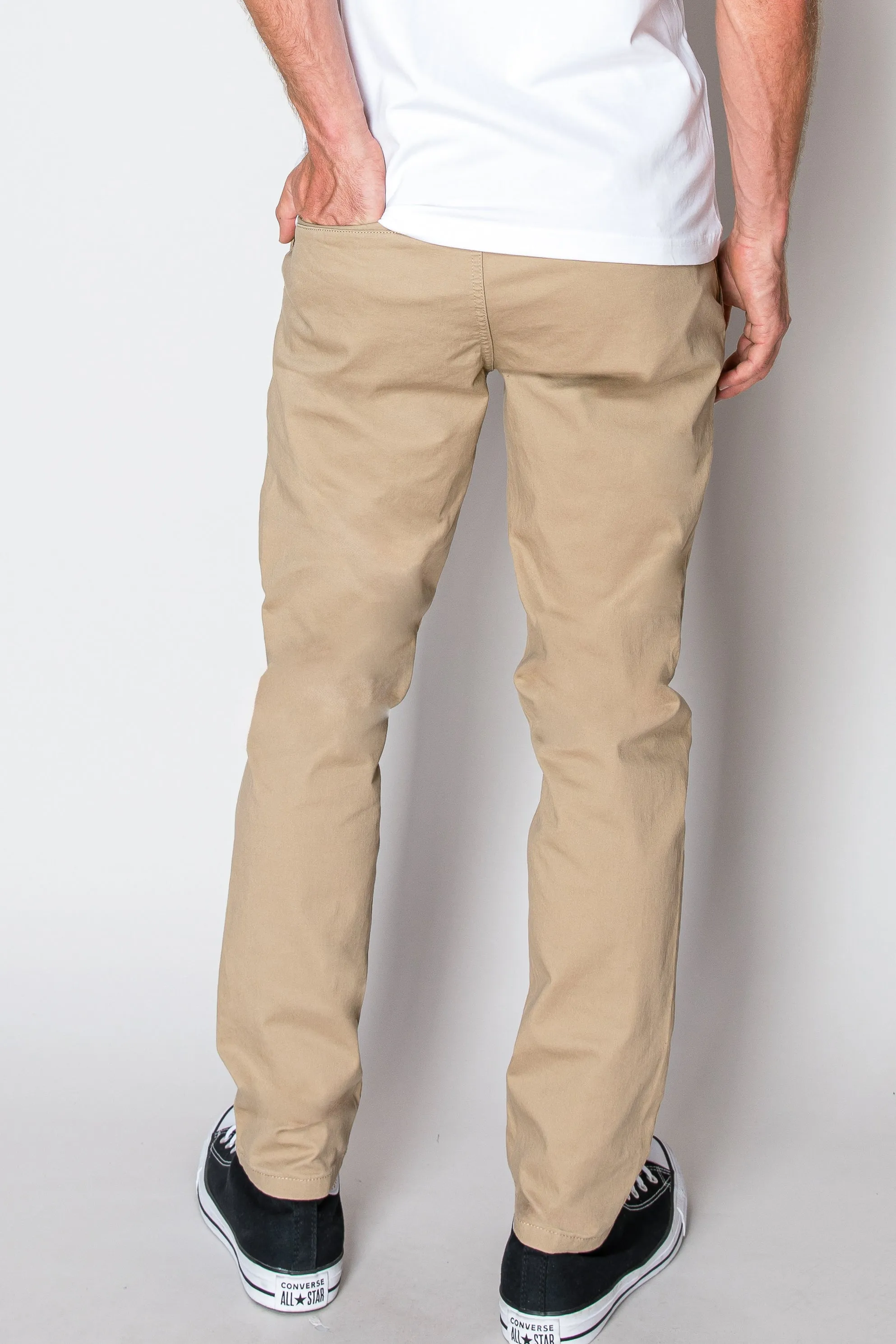 Essential Chino Pants