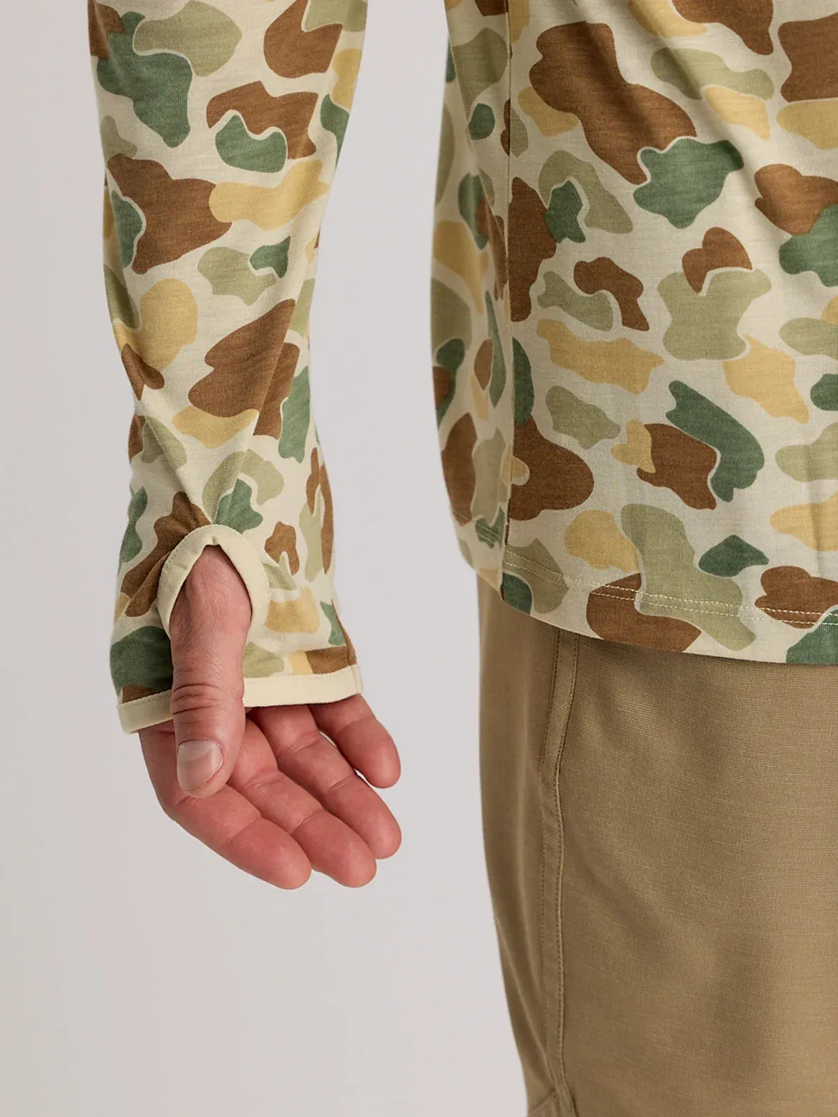 Free Fly Men's Bamboo Lightweight Hoodie in Limited: Vintage Camo