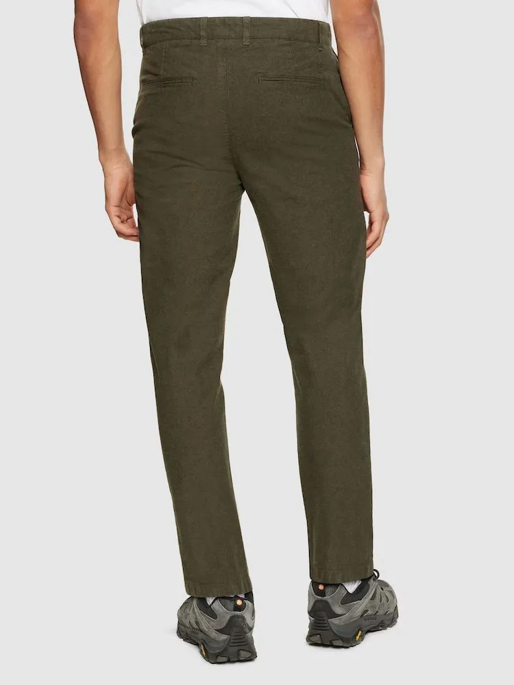 KCA 1070076 Chuck regular flannel chino pants 1100 dark olive men