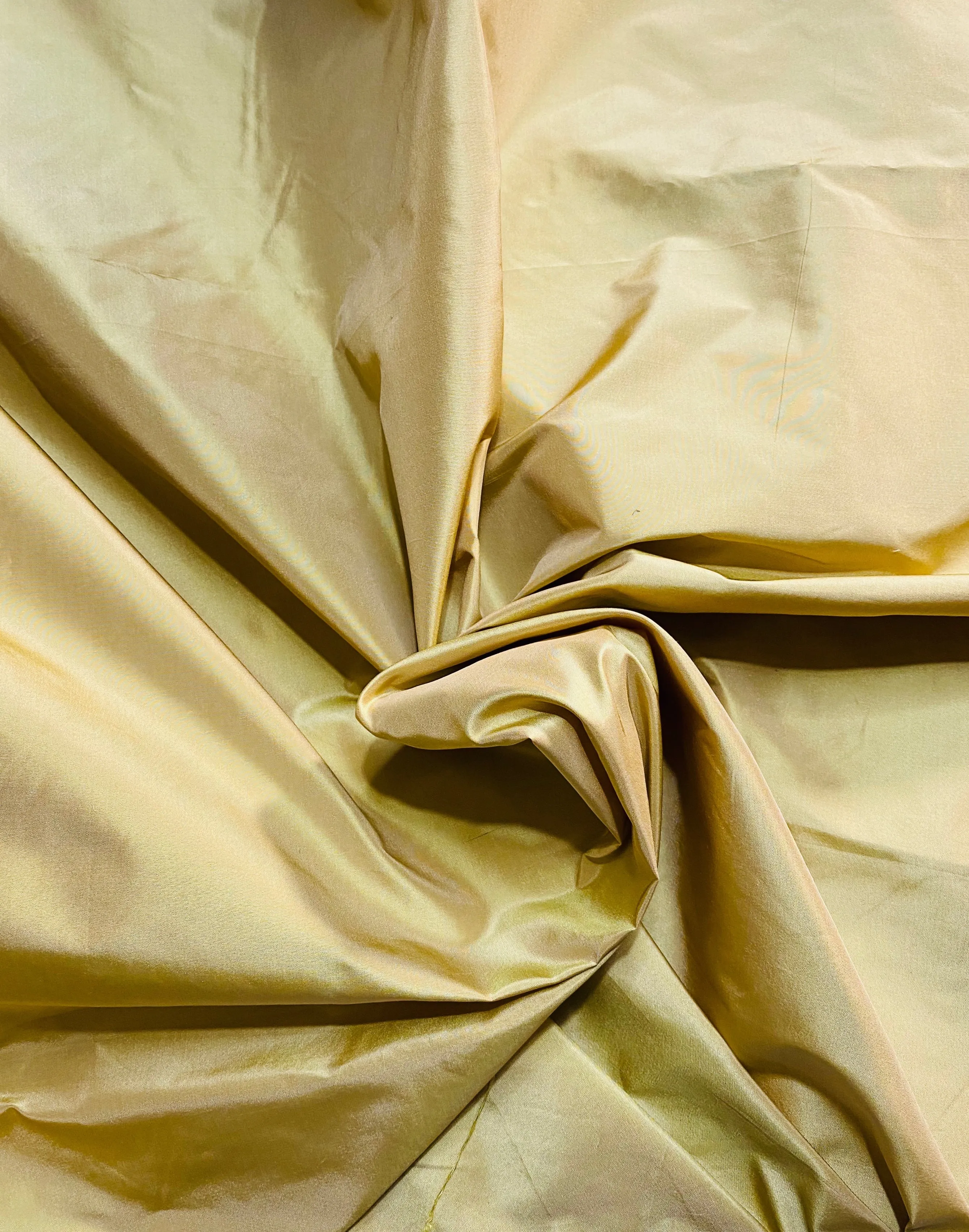 NEW Lady Lisa 100% Silk Taffeta Fabric Solid Icy Yellow Gold