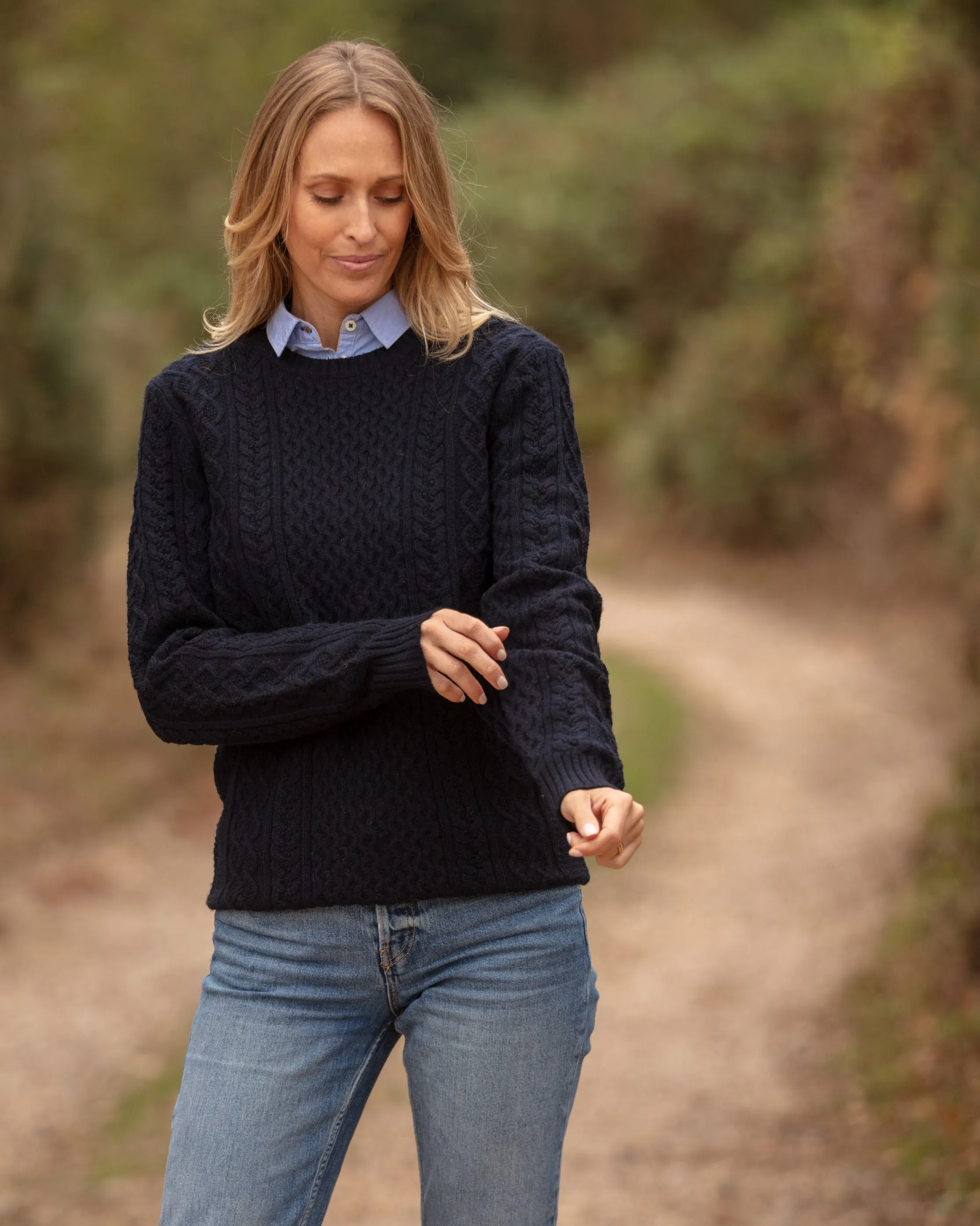 Wave Panel Crew Neck Jumper - Navy