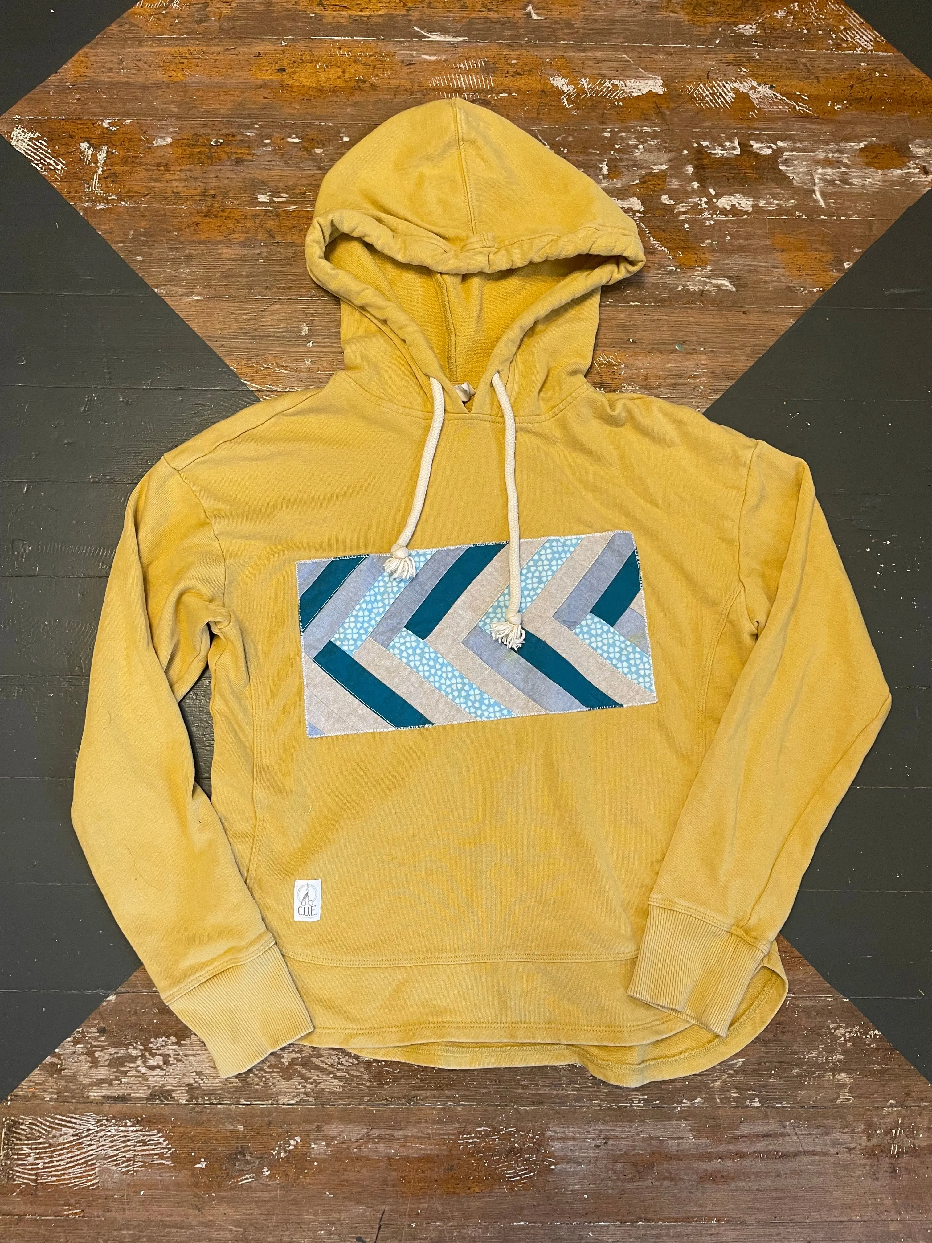 YELLOW HERRINGBONE QUILT PATCH HOODIE - XS